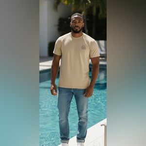 NWT- XXXL Men's Short Sleeve Crew Neck 
Salty Crew Shark T-Shirt in Beige